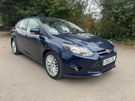 FORD FOCUS